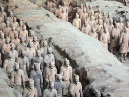 En 2007 es descubierta la tumba del tercer emperador chino de la dinastía Qin, resguardada por ocho mil guerreros de terracota. ARCHIVO  /