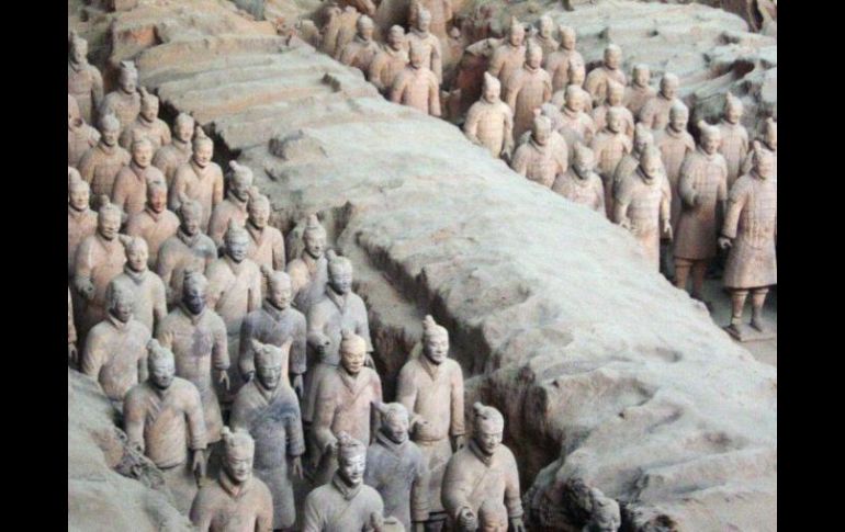 En 2007 es descubierta la tumba del tercer emperador chino de la dinastía Qin, resguardada por ocho mil guerreros de terracota. ARCHIVO  /