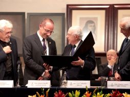 Padilla ingresó ayer jueves a la Academia Mexicana de la Lengua como académico correspondiente en Querétaro. EL UNIVERSAL  /