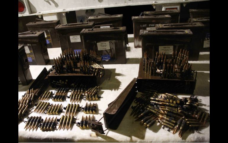 Imagen del decomiso de 268 mil cartuchos para armas largas. ARCHIVO  /