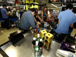 En México se tiene un indicador de un consumo de alcohol por habitante de 8.42 litros al año. ARCHIVO  /