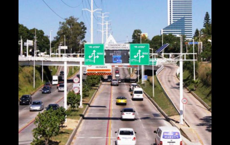 Los displays informativos estarán en Lázaro Cárdenas, Alcalde y López Mateos Sur. ESPECIAL  /