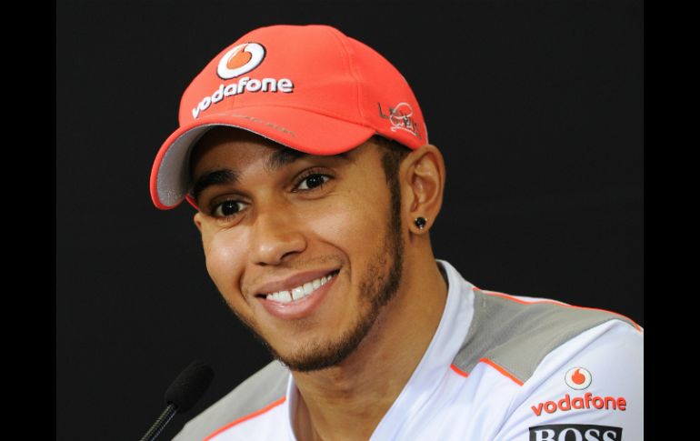 Lewis Hamilton calificó a Michael Schumacher como una leyenda. AFP  /