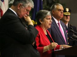 Janet Napolitano trabaja de manera coordinada con la DHS, la DOT y la empresa Amtrak para poner un alto al tráfico de personas. AFP  /