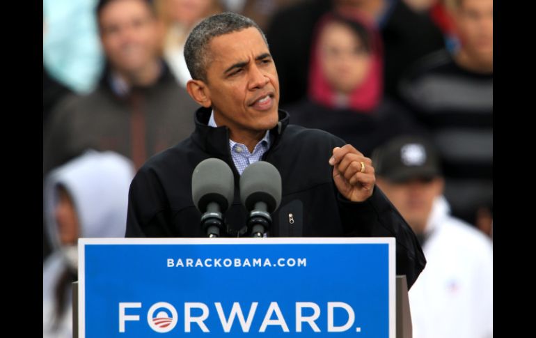 Obama debe planear una estrategia para su siguiente encuentro con Romney. AFP  /