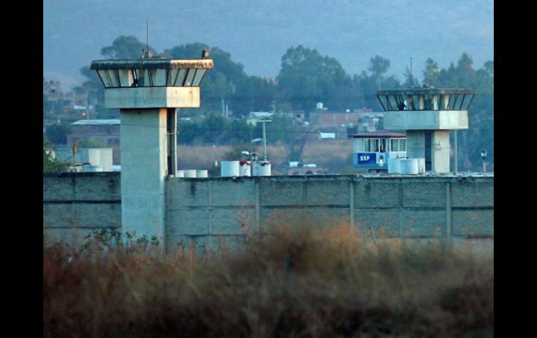 Los delincuentes fueron trasladados al reclusorio de Puente Grande, donde pagarán su pena carcelaria. ARCHIVO  /