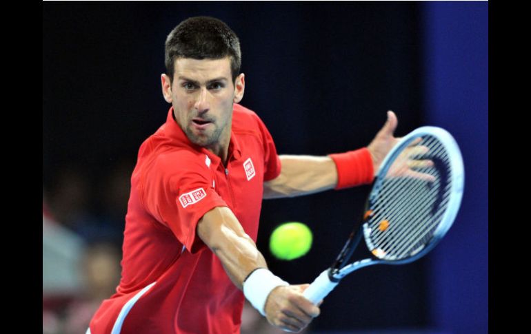 Novak Djokovic avanzó al partido definitivo tras ganar la semifinal por parciales de 6-1 y 6-4. XINHUA  /