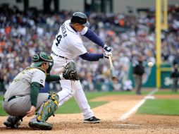 Miguel Cabrera, ganador de la triple corona de bateo, sigue discreto en la serie. AFP  /