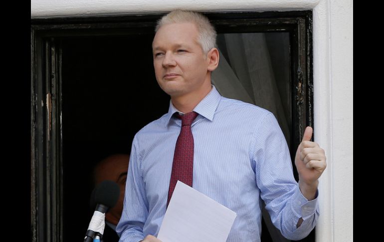 Julian Assange teme que Washington aproveche para pedir a su vez su extradición y juzgarlo por espionaje. ARCHIVO  /