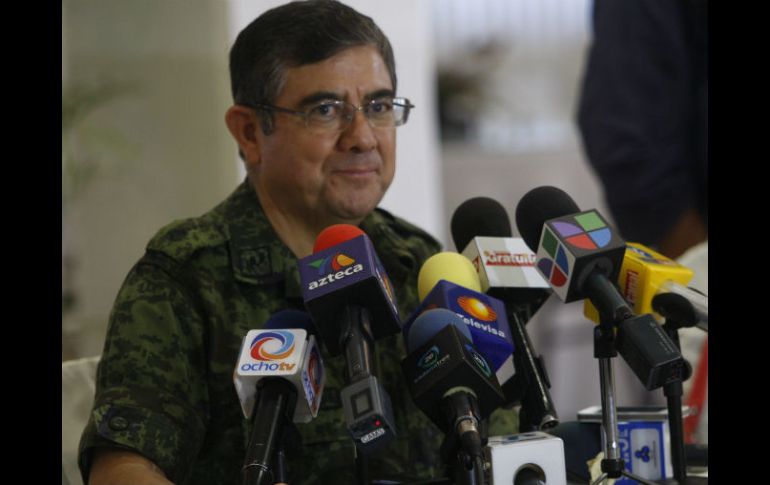 Durante la rueda de prensa ofrecida por el general de la V Región Militar, Genaro Fausto Lozano.  /