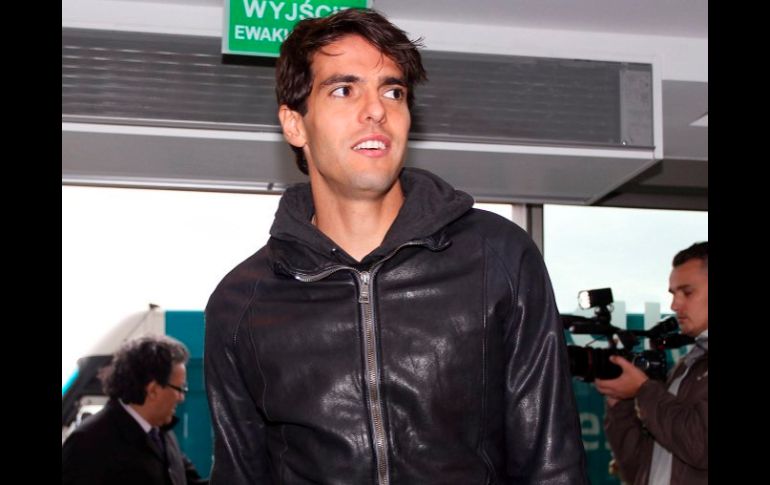 Kaká, que juega de media punta, no vestía la casaca brasileña desde 2010. EFE  /