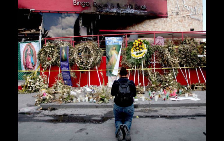 En el incendio provocado en el Casino Royale en 2011 murieron 52 personas. ARCHIVO  /