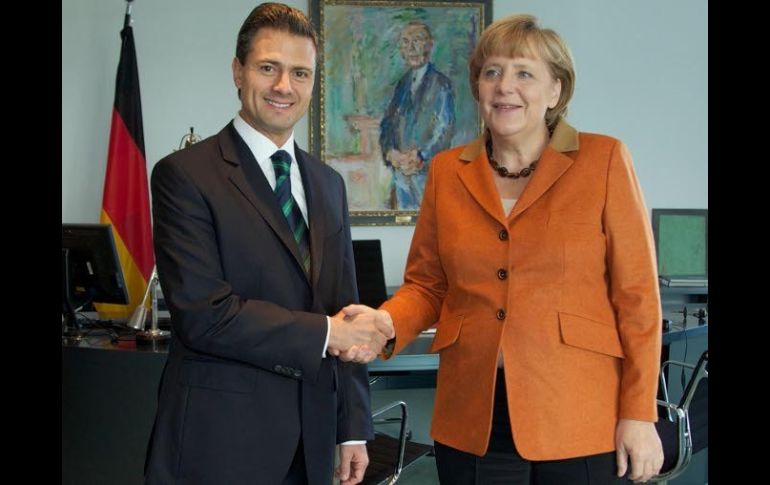 Enrique Peña Nieto se reunió con la canciller de Alemania, Angela Merkel, en el marco de su gira de trabajo por Europa. EL UNIVERSAL  /