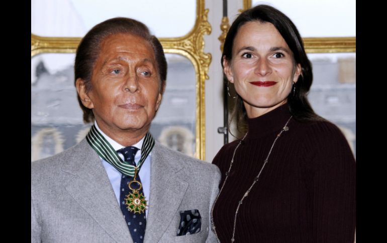 Valentino comenzó su historia en el mundo de la moda a los 17 años. AFP  /