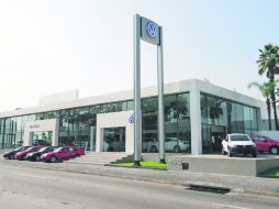 Instalaciones de la nueva agencia Agua Azul Motors de Volkswagen.  /