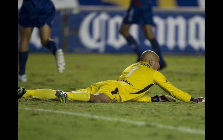 Óscar 'Conejo' Pérez no pudo evitar el empate de los Potros en el partido. MEXSPORT  /