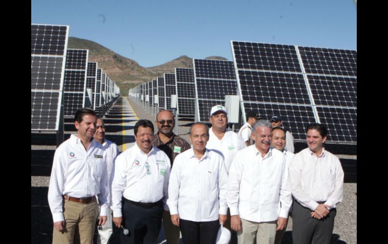 Felipe Calderón encabezó la inauguración de la Central Solar Fotovoltaica. NTX  /