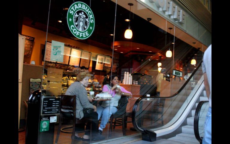 Starbucks cuenta con 360 sucursales en México. ARCHIVO  /