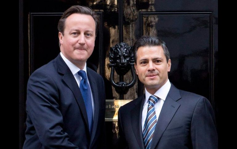 Enrique Peña Nieto sostuvo un encuentro privado con el primer ministro del Reino Unido, David Cameron. REUTERS  /