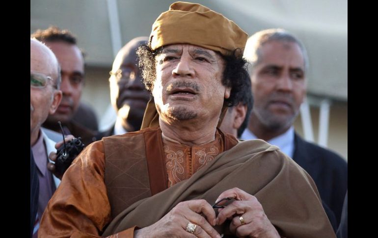 Según la versión de las autoridades libias de transición, Gaddafi murió en un tiroteo en el momento de su captura. ARCHIVO  /