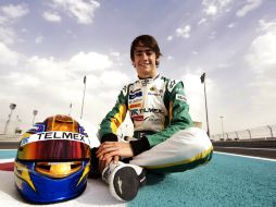 El mexicano volverá a conducir un Sauber F1 en ensayos Abu Dhabi. ARCHIVO  /