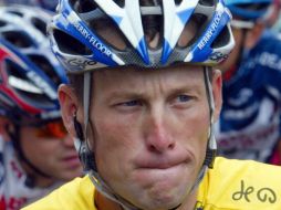 La UCI ha citado a los medios en un hotel de Ginebra el próximo lunes para discutir el caso Lance Armstrong . ARCHIVO  /