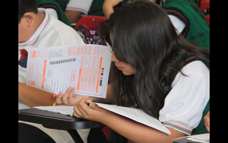 Los resultados del examen se combinarán con los obtenidos por los estudiantes de educación básica en la prueba ENLACE. ARCHIVO  /