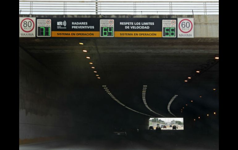 Los conductores reciben la fotoinfracción en su domicilio, tienen la opción del 50% de descuento dentro de los primeros 10 días.  /