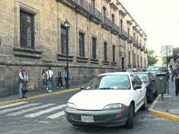 Las cámaras fueron colocadas en dos patrullas de Vialidad que efectuarán recorridos en el primer cuadro de la ciudad.  /