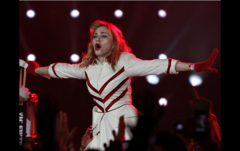 La cantante Madonna durante su gira ''MDNA''. AP  /