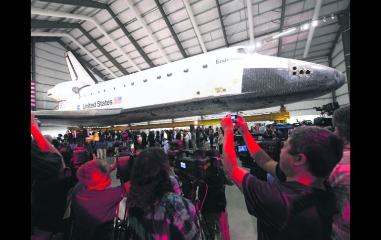 El transbordador llevó el Espacio a cuatro astronautas hispanos. REUTERS  /