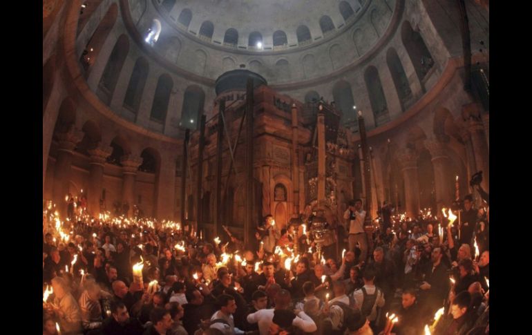 El Santo Sepulcro (lugar donde se sitúa la muerte de Jesús) nunca ha pagado por el agua a las autoridades. ARCHIVO  /