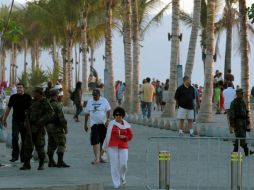 Lozano llama a los policías a pensar como si fueran un ciudadano común que está a expensas de la delincuencia. ARCHIVO  /