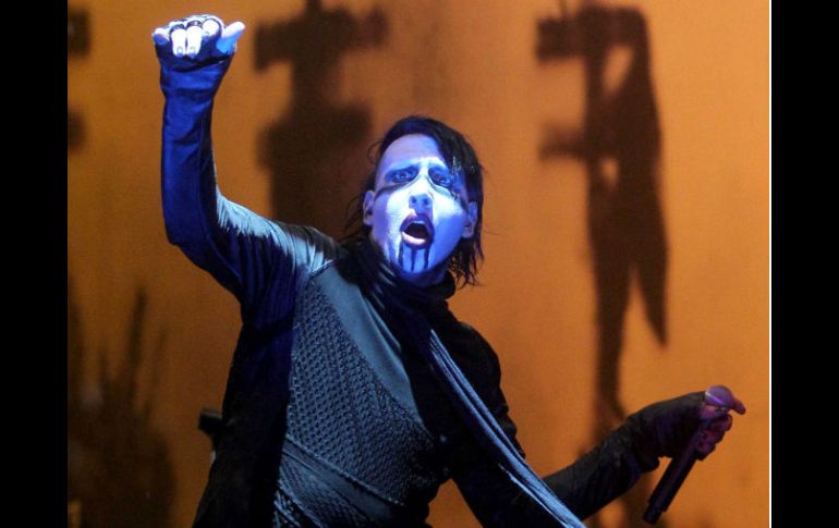 Marilyn Manson. Mitad diva mitad asesino serial: una estrella de rock completa.  /