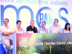 Hernán Cortés, José Gildardo, Emilio González, Gustavo Madero y Miguel Monraz, durante la Reunión de Estructuras Municipales. ESPECIAL  /