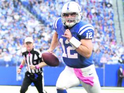 El mariscal de los Potros, Andrew Luck, pidió en la semana a su equipo olvidar su marca positiva y pensar sólo en los Delfines. AP  /