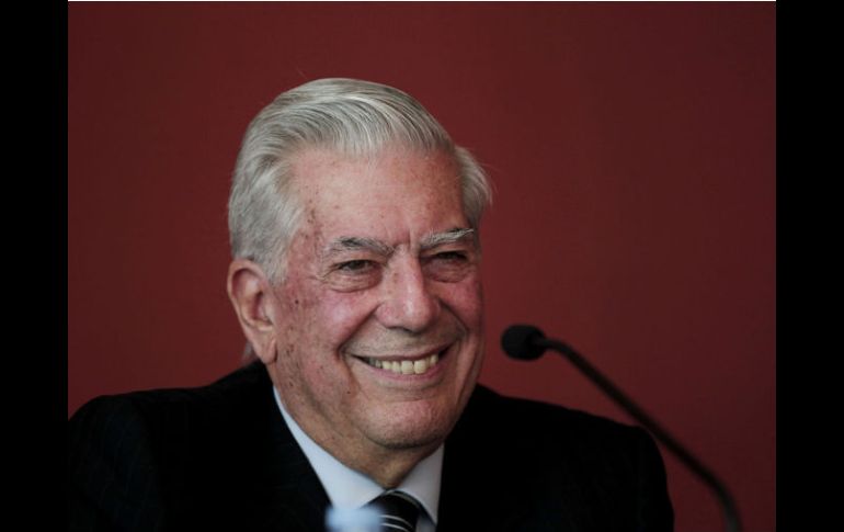 En 1962 Mario Vargas Llosa lanzó al mercado su libro ''La ciudad y los perros''. ARCHIVO  /