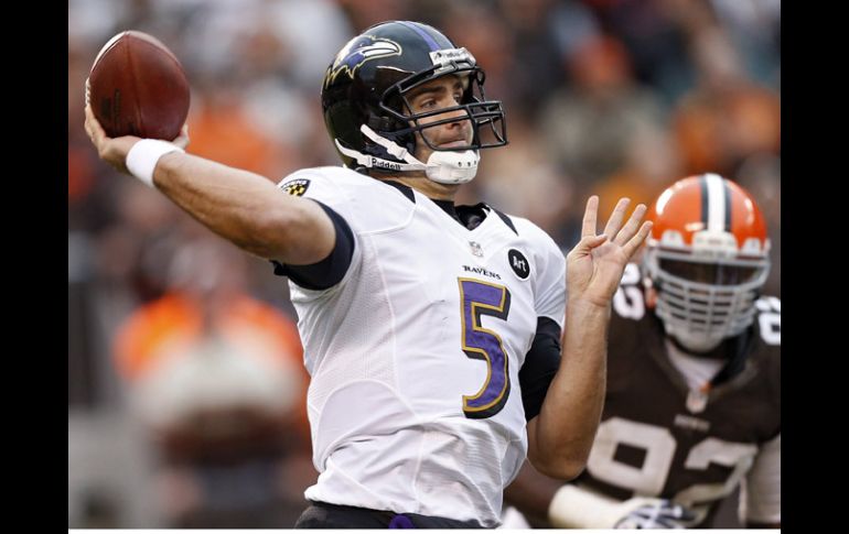 Joe Flacco mantiene a los Cuervos en la pelea para llegar a la post temporada. AP  /