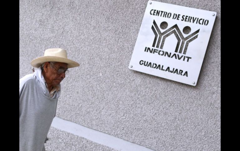 Las viviendas abandonadas adeudan al Ayuntamiento agua y predial y en la mayoría de casos mensualidades al Infonavit.  /