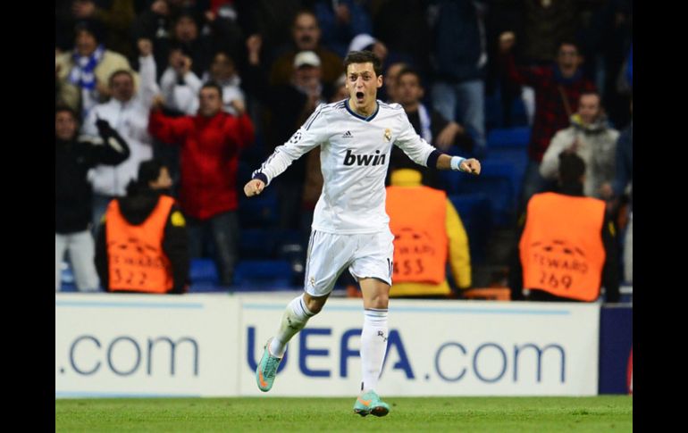 Mesut Özil salvó al Real Madrid de una derrota en su campo. AFP  /