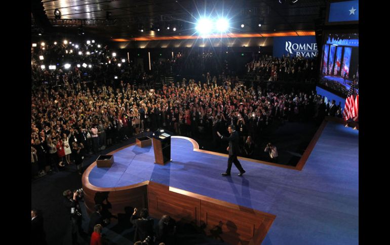 El candidato republicano a la presidencia de EU, Mitt Romney durante su discurso.AP  /