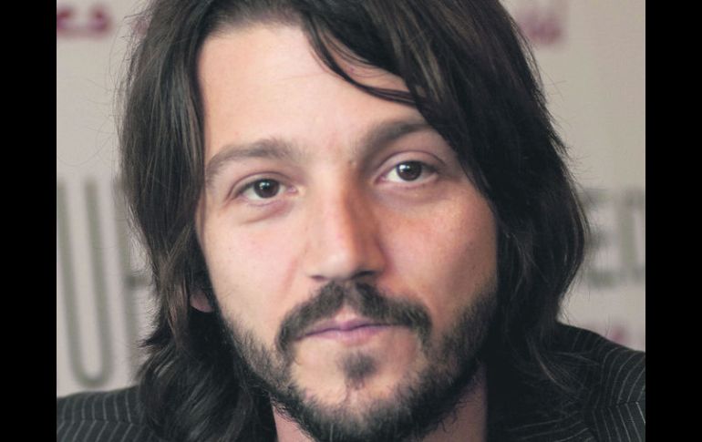 El actor Diego Luna será quien le ponga voz a los versos de Ginsberg, mientras que Jaime López lo acompañará a la guitarra. NTX  /