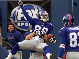 Durante el partido en contra de los Steelers, los Giants organizaron una colecta de alimentos para ayudar a las víctimas. ARCHIVO  /