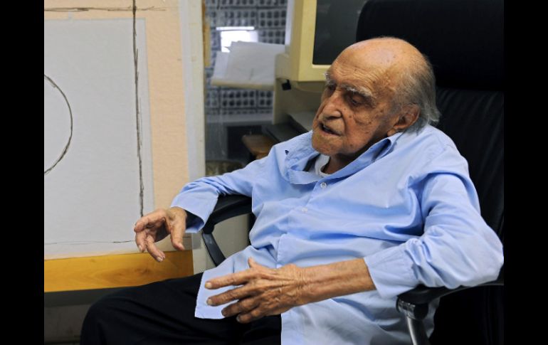 El creador de las principales edificaciones de Brasilia fue ingresado al Samaritano. AFP  /