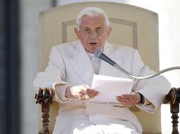 El Papa envió su primer tuit desde una cuenta del Vaticano el año pasado. EFE  /