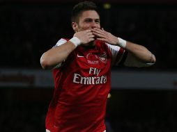 Olivier Giroud firmó el empate de Arsenal con su segundo gol del encuentro. REUTERS  /