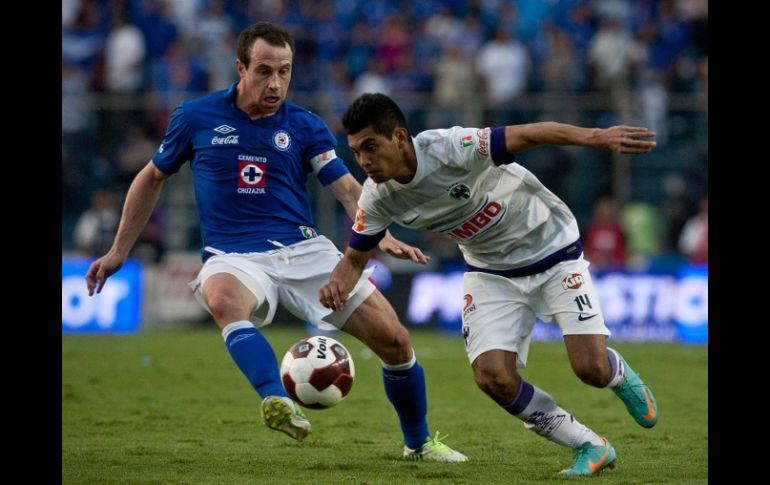 Cruz Azul, que terminó la temporada sin derrotas como local, ahora buscará romper una sequía de títulos. XINHUA  /