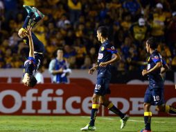 Paul Aguilar celebra su anotación en el partido ante Tigres en la última fecha regular del Torneo Apertura 2012. AFP  /