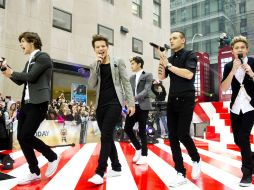 La banda con sede en Londres fue descubierta por Simon Cowell. AP  /