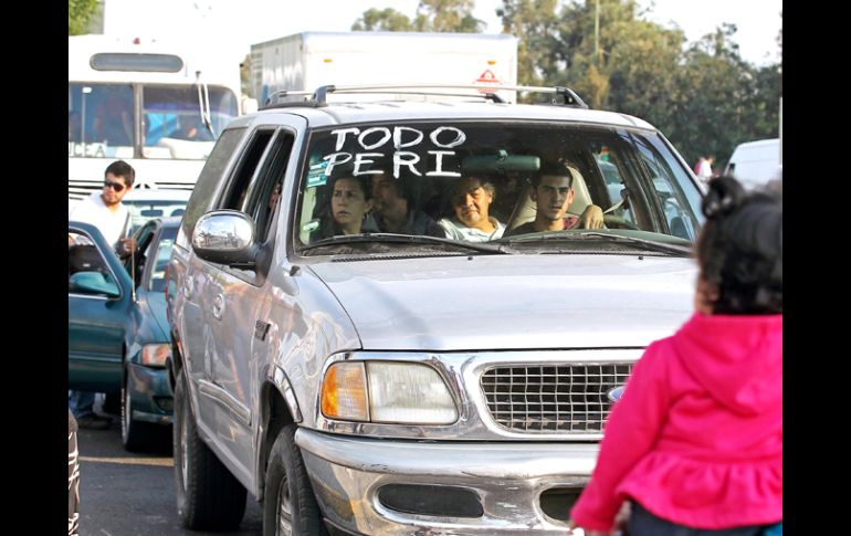 Choferes del transporte público, en demanda de un aumento salarial, realizaron un paro que afectó a alrededor de 80% de rutas.  /